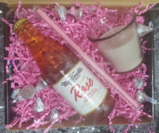 Bella Widow Valentine's Box with Sparkling Cider